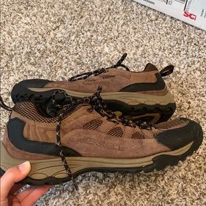 Men’s Merrell hiking shoes
